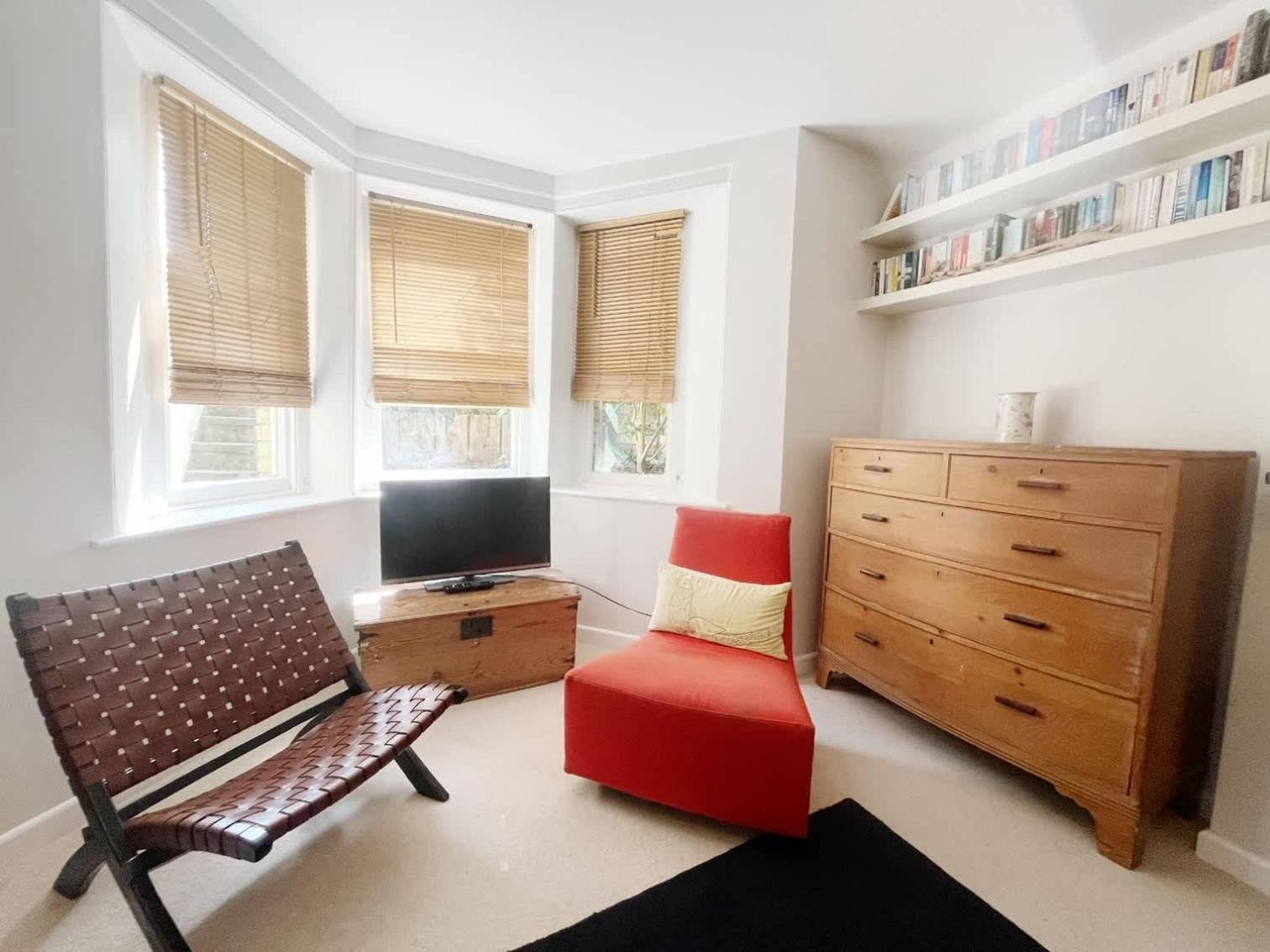 Unique & Homely Suite With Own Access Бристоль Экстерьер фото